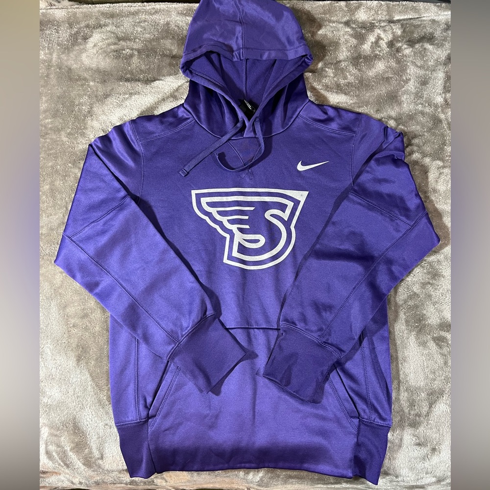 Stonehill college sweetheart